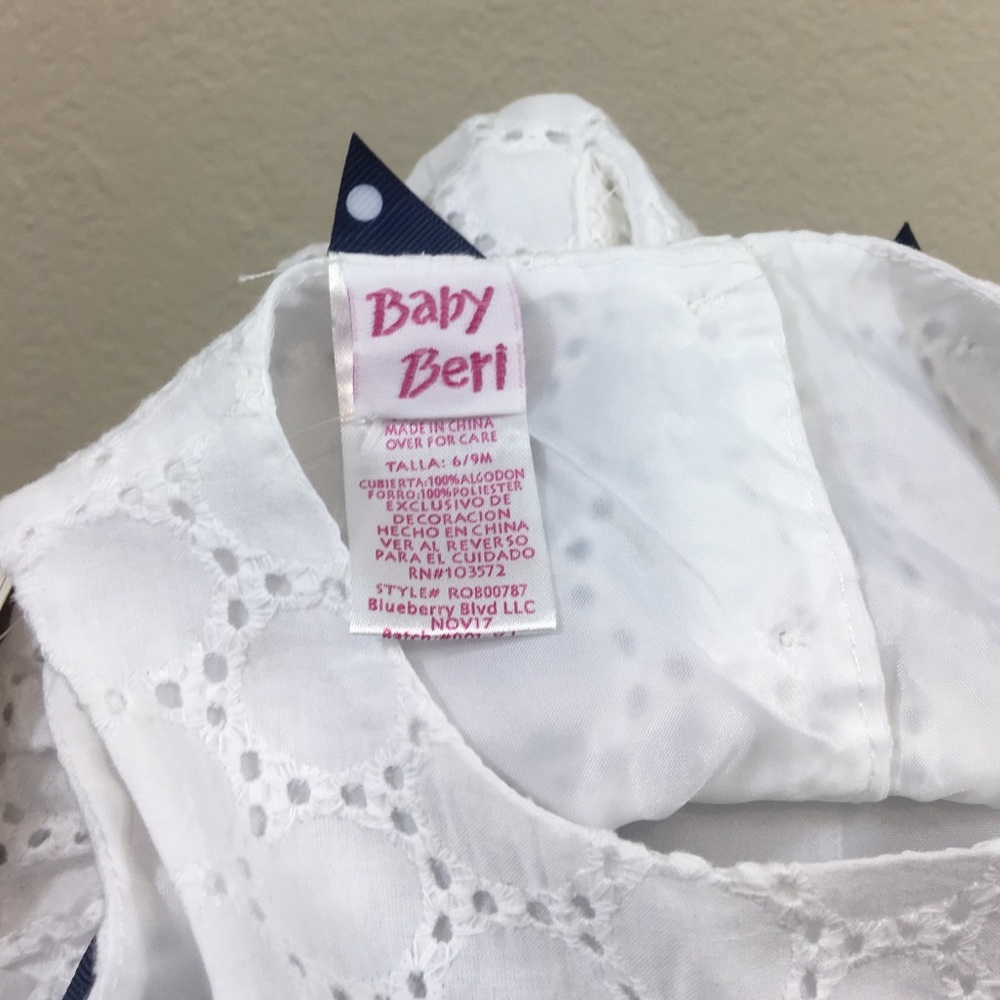 Baby Beri Puffy Eyelet Dress - Picture 4 of 5